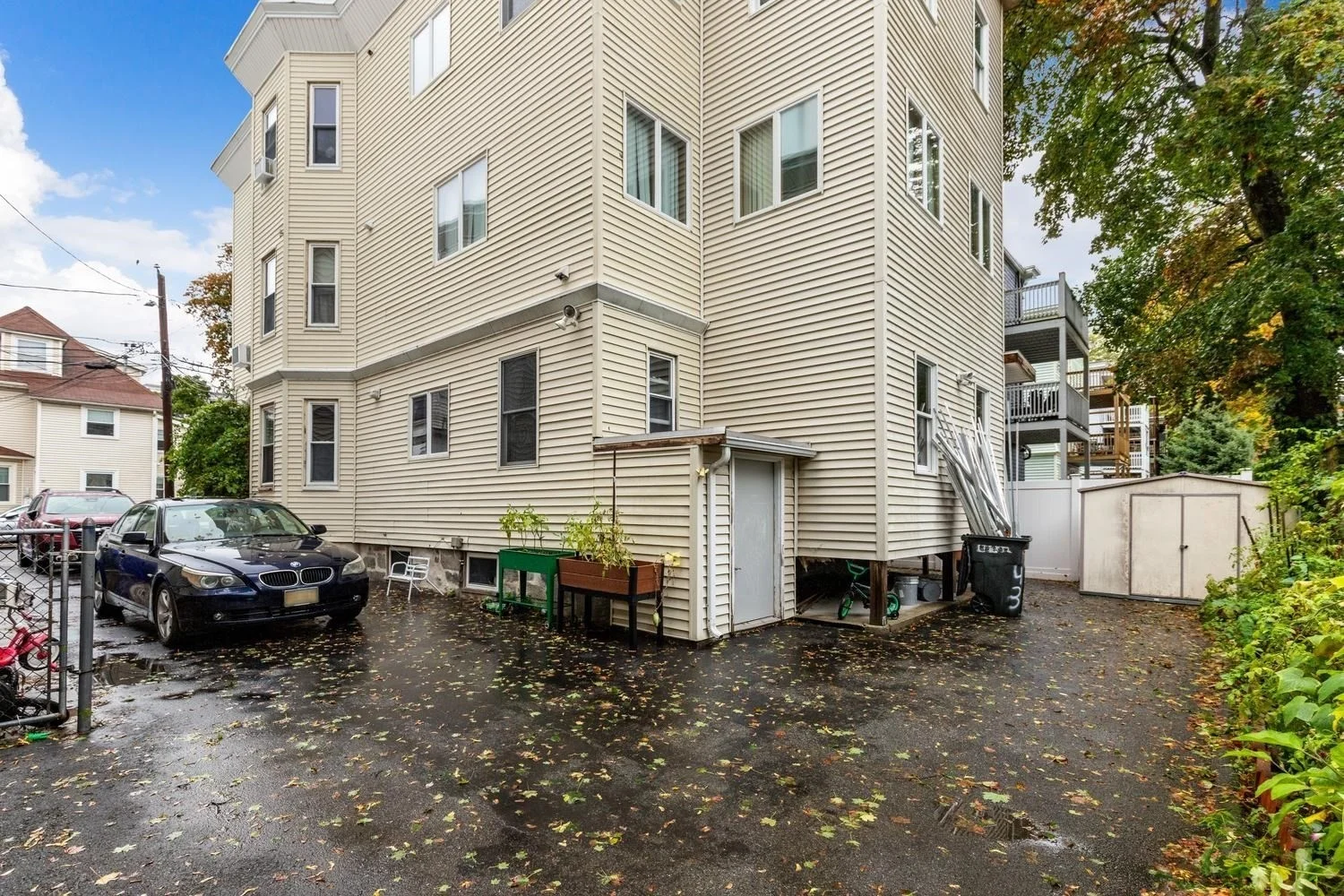 3 bed, 1 bath apartment for rent at 41 Montfern Ave Unit 1, Brighton — photo 19 of 22
