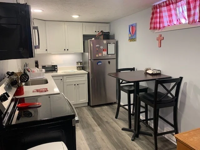 1 bed, 1 bath apartment for rent at 41 Morris St Unit B, Southbridge — photo 2 of 9