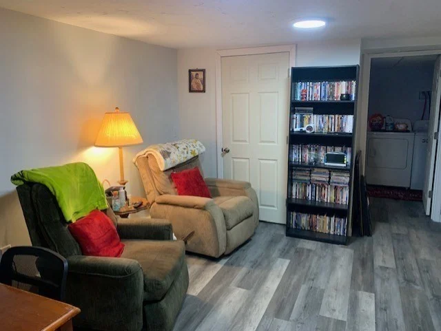 1 bed, 1 bath apartment for rent at 41 Morris St Unit B, Southbridge — photo 4 of 9
