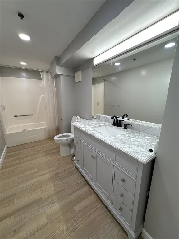 2 bed, 1 bath apartment for rent at 41 Morton Unit 4, Jamaica Plain — photo 3 of 10
