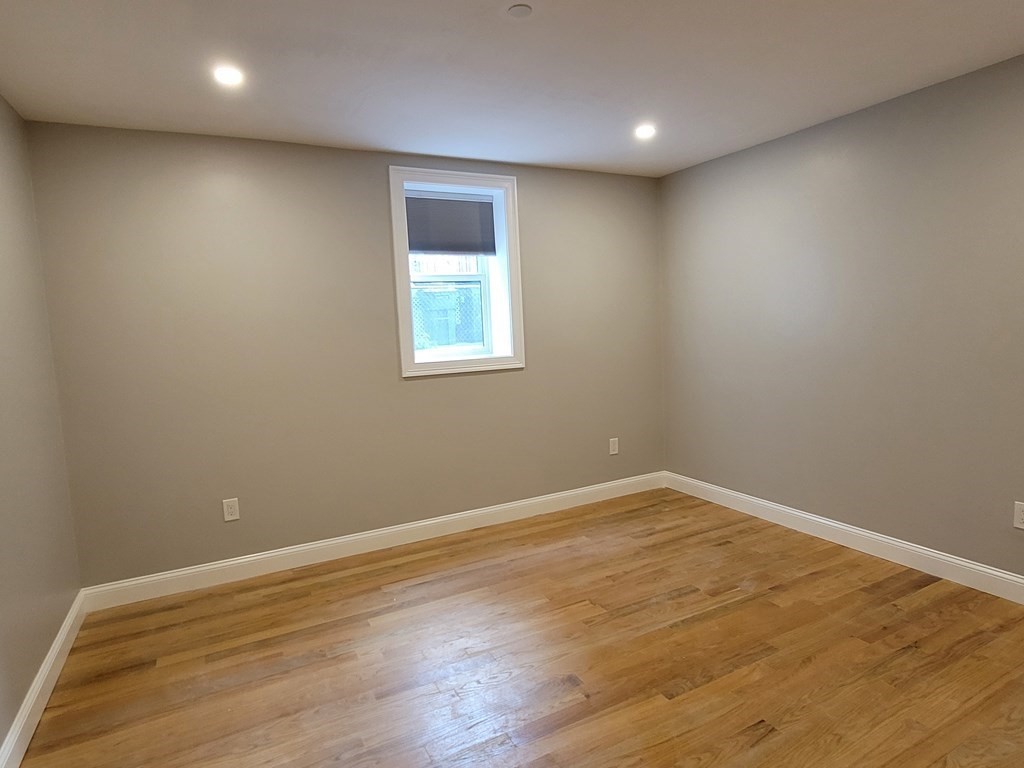 2 bed, 1 bath apartment for rent at 41 Moseley Unit 1, Dorchester — photo 8 of 17