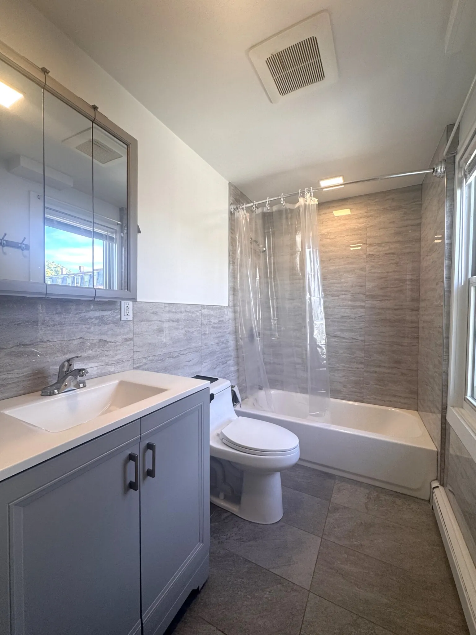 1.5 bed, 1 bath apartment for rent at 41 Mount Pleasant St Unit 3, East Somerville — photo 18 of 21