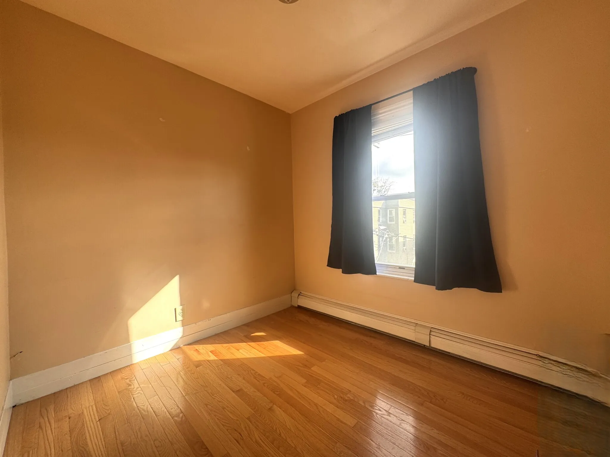 1.5 bed, 1 bath apartment for rent at 41 Mount Pleasant St Unit 3, East Somerville — photo 17 of 21