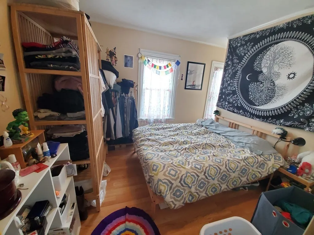 1.5 bed, 1 bath apartment for rent at 41 Mount Pleasant St Unit 3, East Somerville — photo 14 of 21