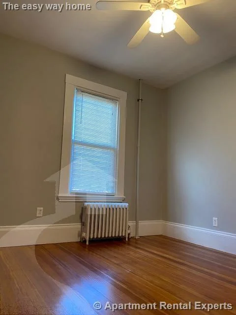 3 bed, 1 bath apartment for rent at 41 Mt Vernon St Unit 2, Sullivan Square — photo 5 of 9