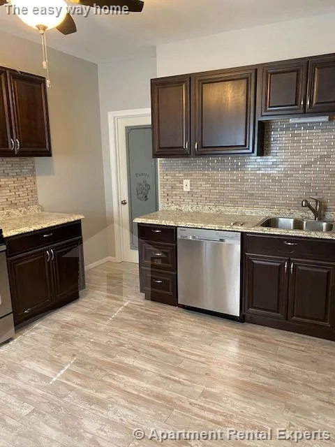 3 bed, 1 bath apartment for rent at 41 Mt Vernon St Unit 2, Sullivan Square — photo 8 of 9