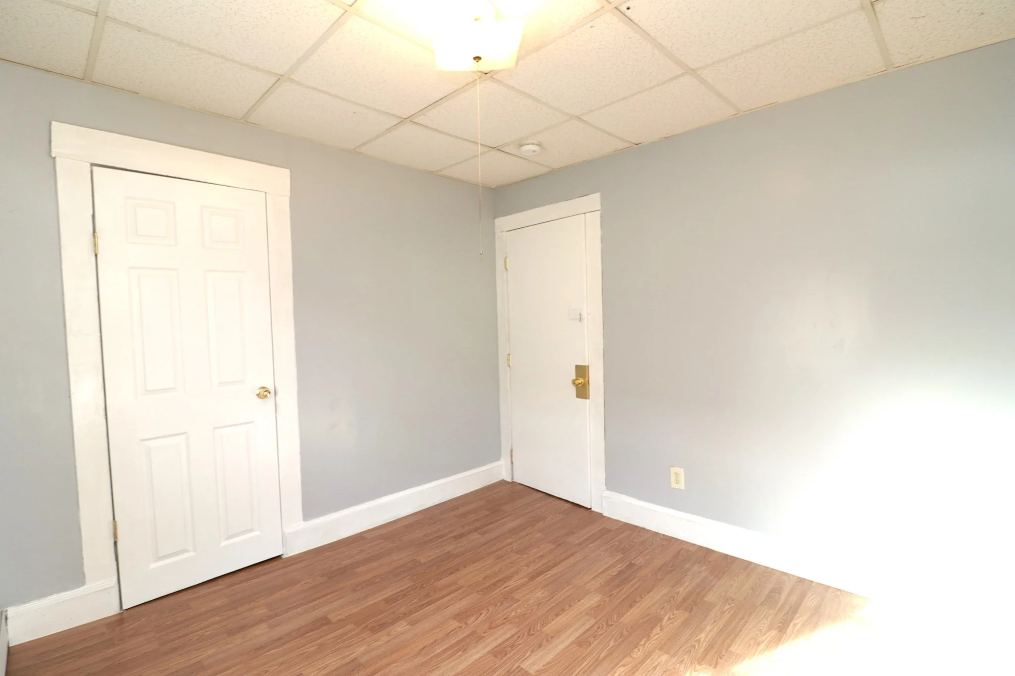 3 bed, 1 bath apartment for rent at 41 Nichols St Unit 2, Highlands — photo 6 of 9