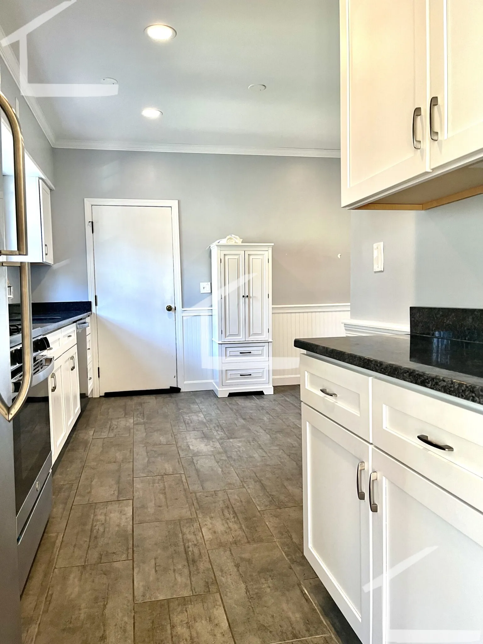 3 bed, 1 bath apartment for rent at 41 North Crescent Circuit Unit 2, Brighton — photo 5 of 29