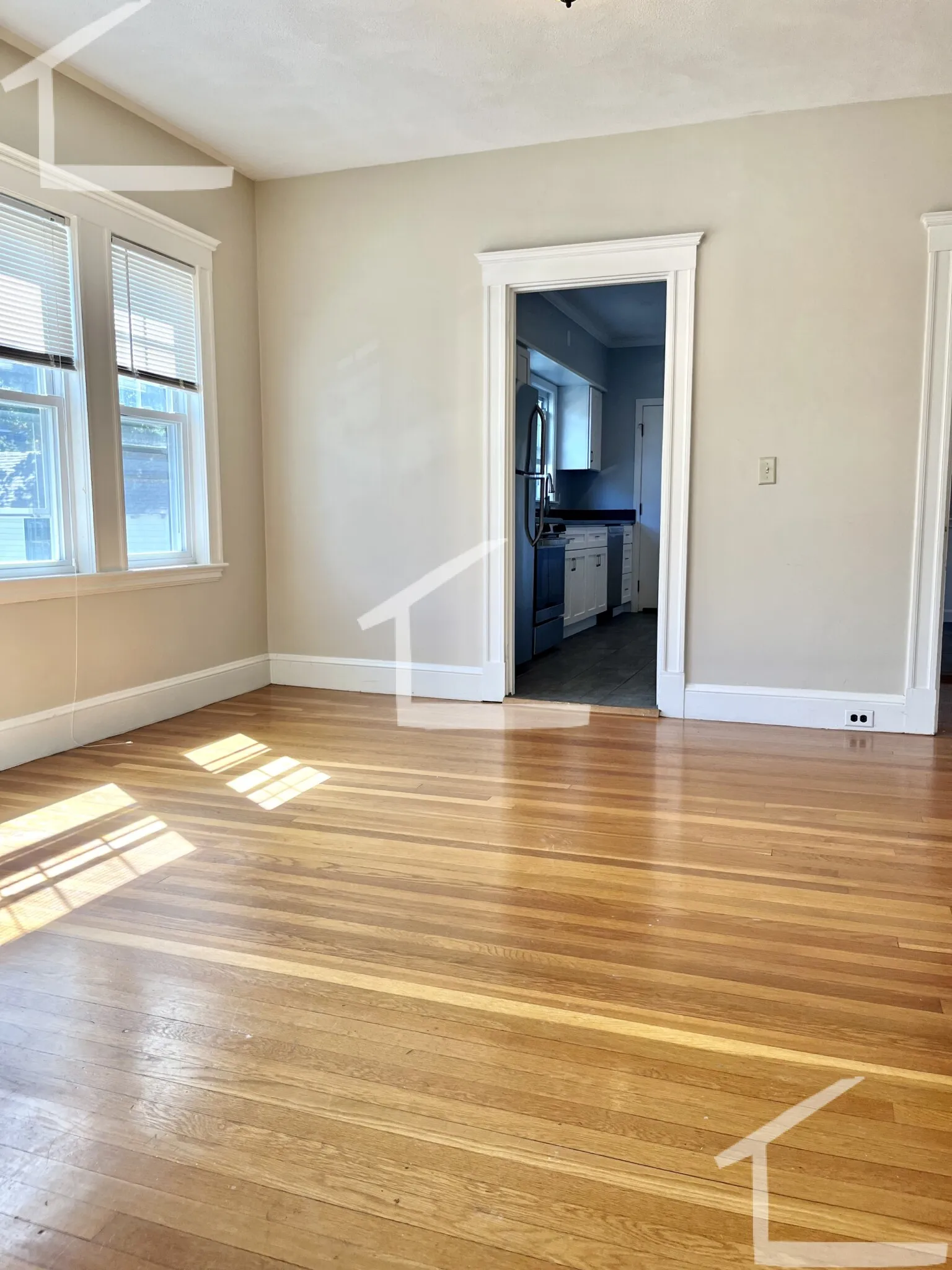 3 bed, 1 bath apartment for rent at 41 North Crescent Circuit Unit 2, Brighton — photo 7 of 29
