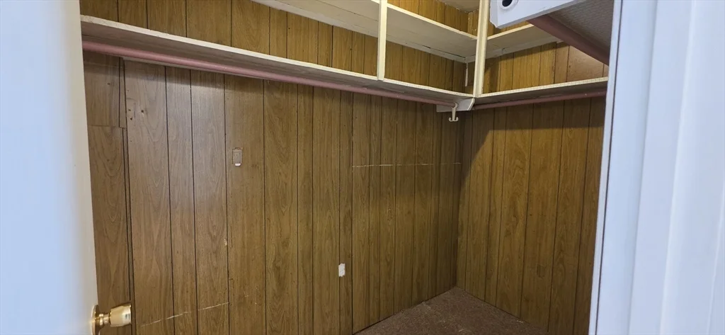 3 bed, 1 bath apartment for rent at 41 Orient St Unit 2, Worcester — photo 16 of 26