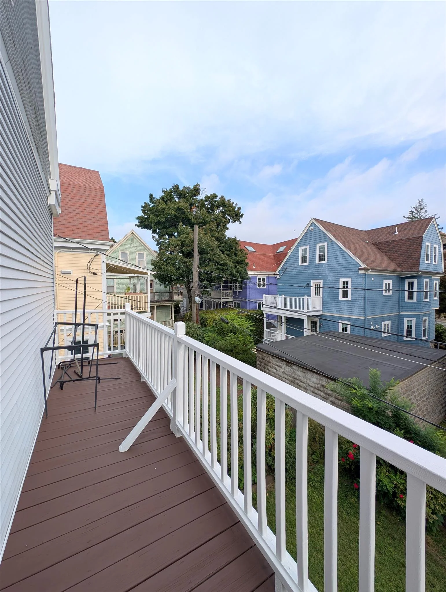 4.5 bed, 2 bath apartment for rent at 41 Ossipee Rd Unit 2, Davis Square — photo 22 of 24