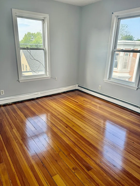 4 bed, 1 bath apartment for rent at 41 Park St Unit 3, Lynn — photo 23 of 27