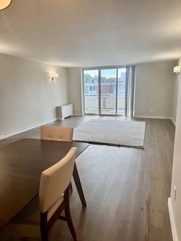 2 bed, 2 bath apartment for rent at 41 Park Unit 404, Coolidge Corner — photo 7 of 24