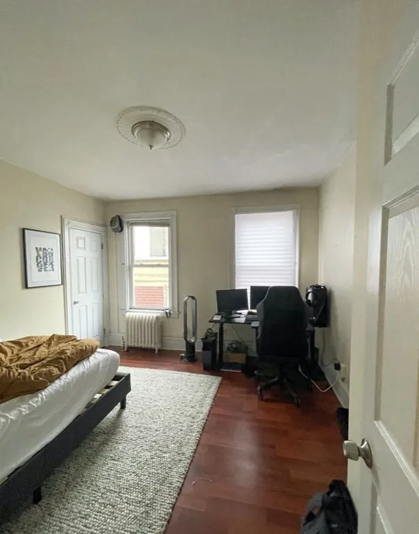 4 bed, 2 bath apartment for rent at 41 Parker Hill Ave Unit 1, Mission Hill — photo 7 of 11