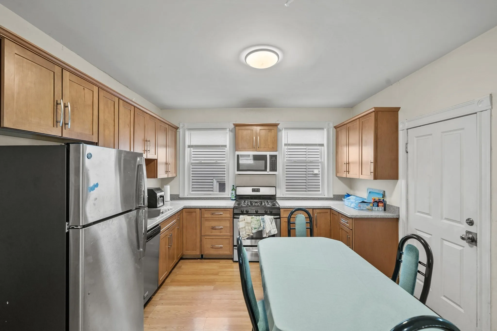 4 bed, 2 bath apartment for rent at 41 Parker Hill Ave Unit 1, Mission Hill