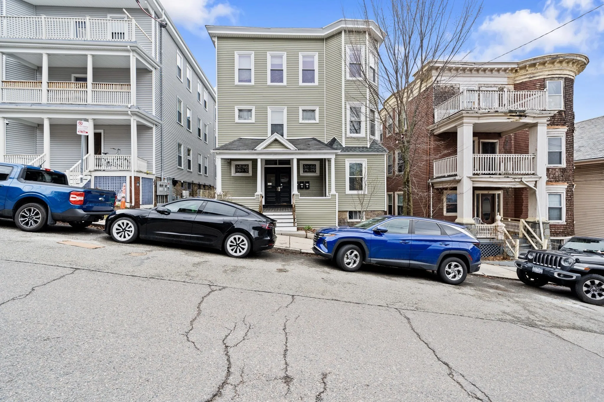 4 bed, 2 bath apartment for rent at 41 Parker Hill Ave Unit 1, Mission Hill — photo 14 of 15