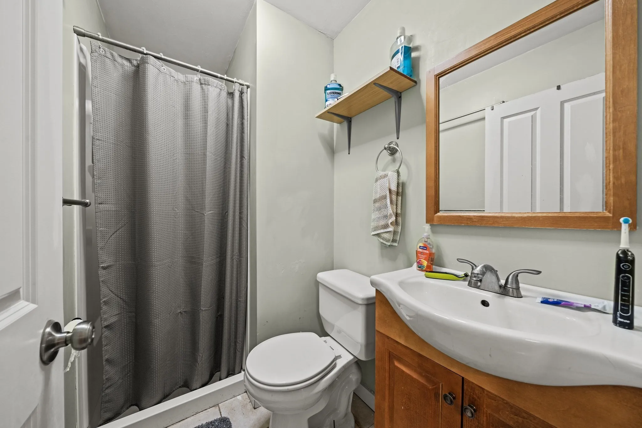 4 bed, 2 bath apartment for rent at 41 Parker Hill Ave Unit 1, Mission Hill — photo 12 of 15