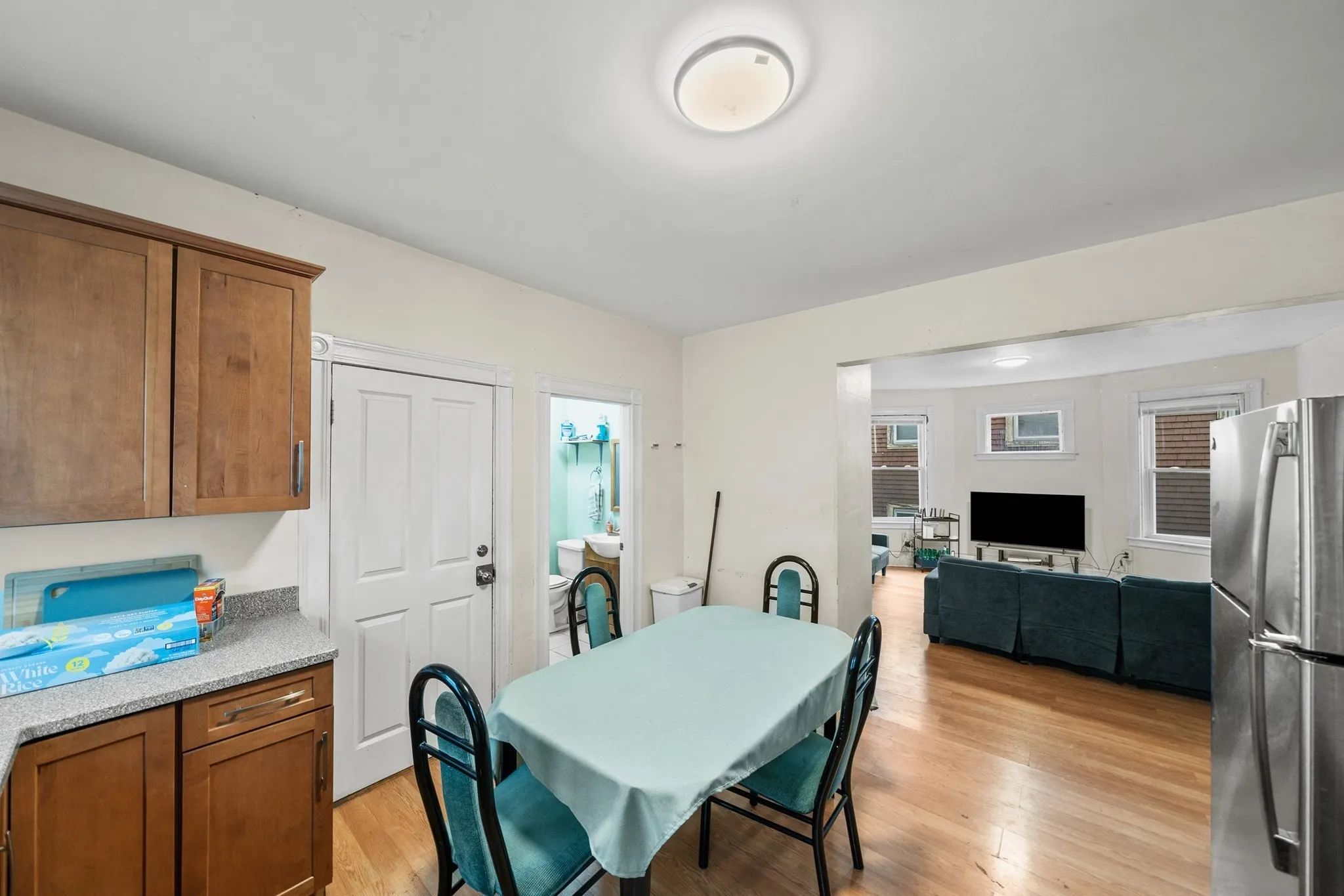 4 bed, 2 bath apartment for rent at 41 Parker Hill Ave Unit 1, Mission Hill — photo 5 of 15