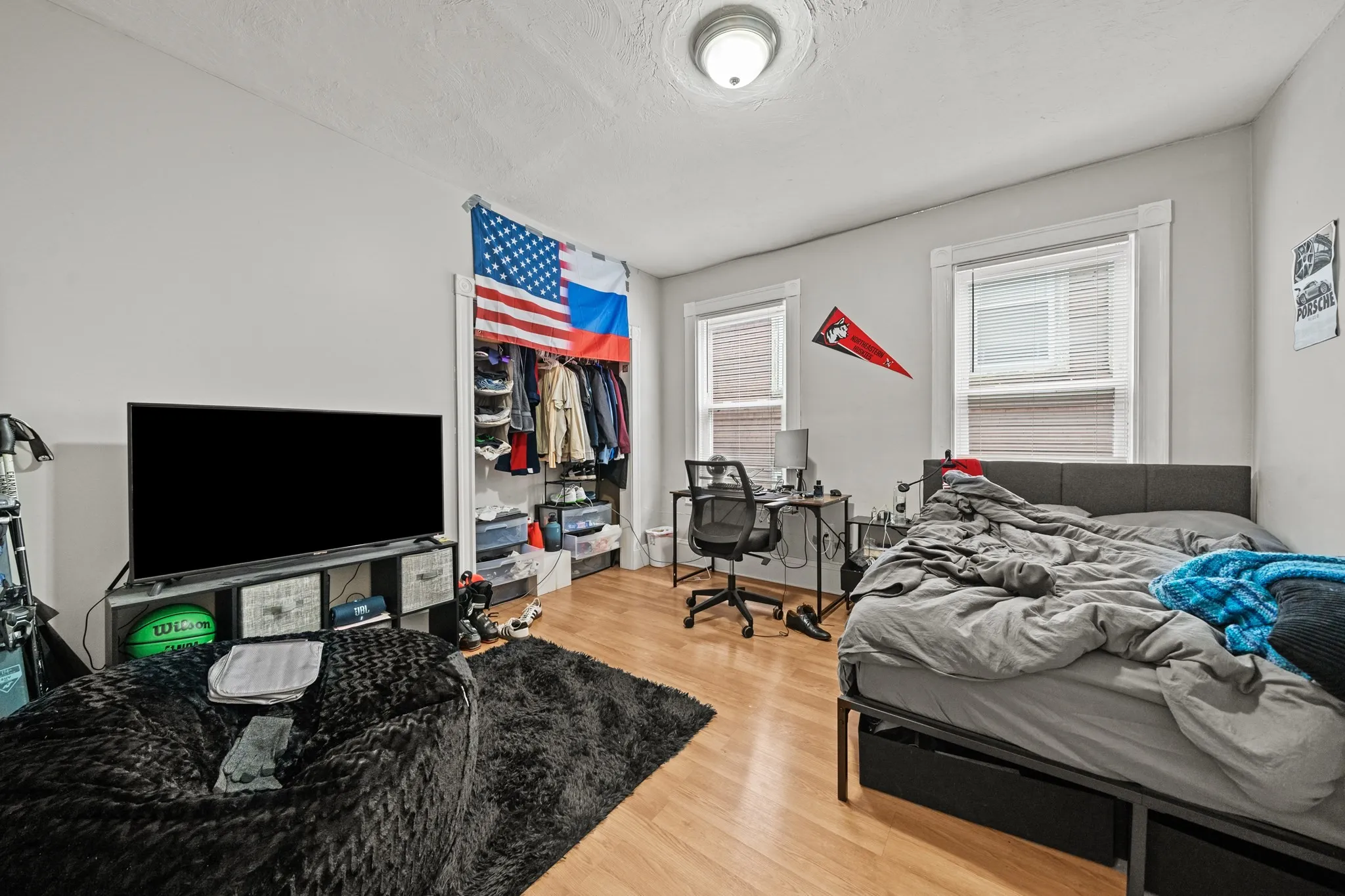 4 bed, 2 bath apartment for rent at 41 Parker Hill Ave Unit 1, Mission Hill — photo 8 of 15