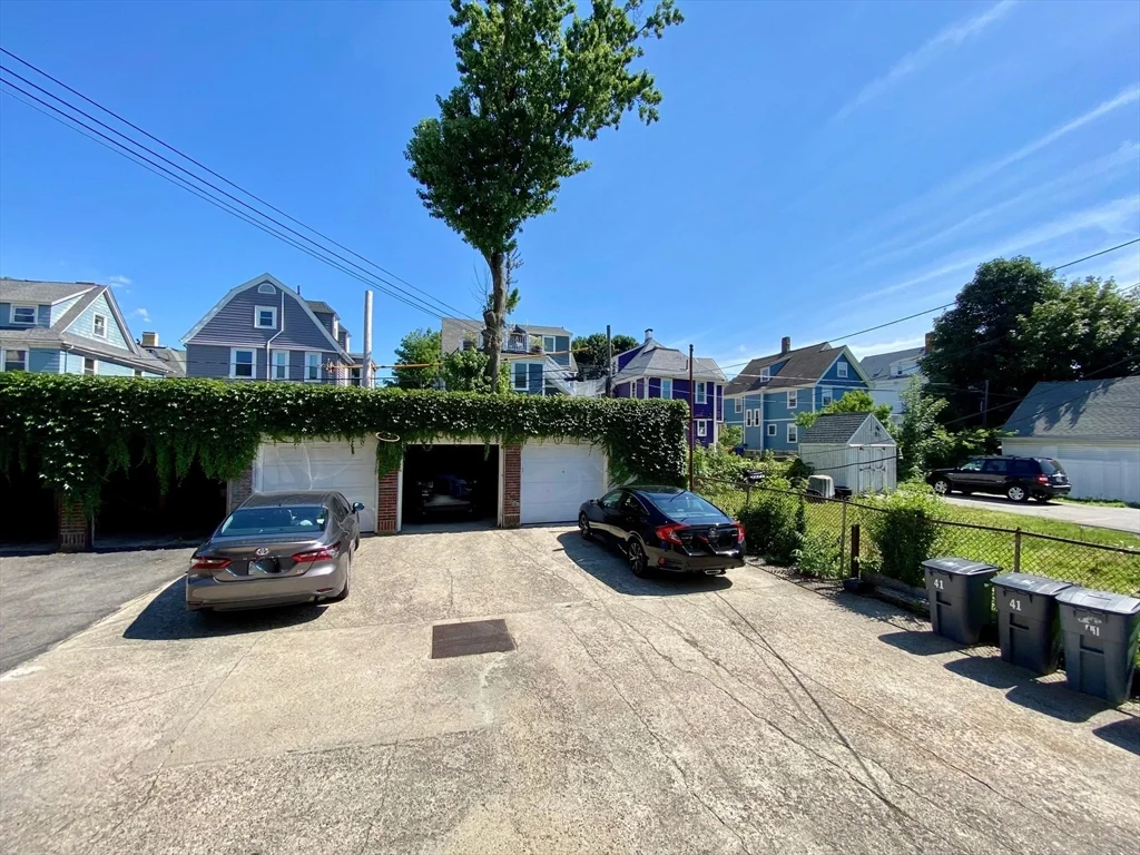 3 bed, 1 bath apartment for rent at 41 Pearl St Unit 1, Dorchester — photo 8 of 8