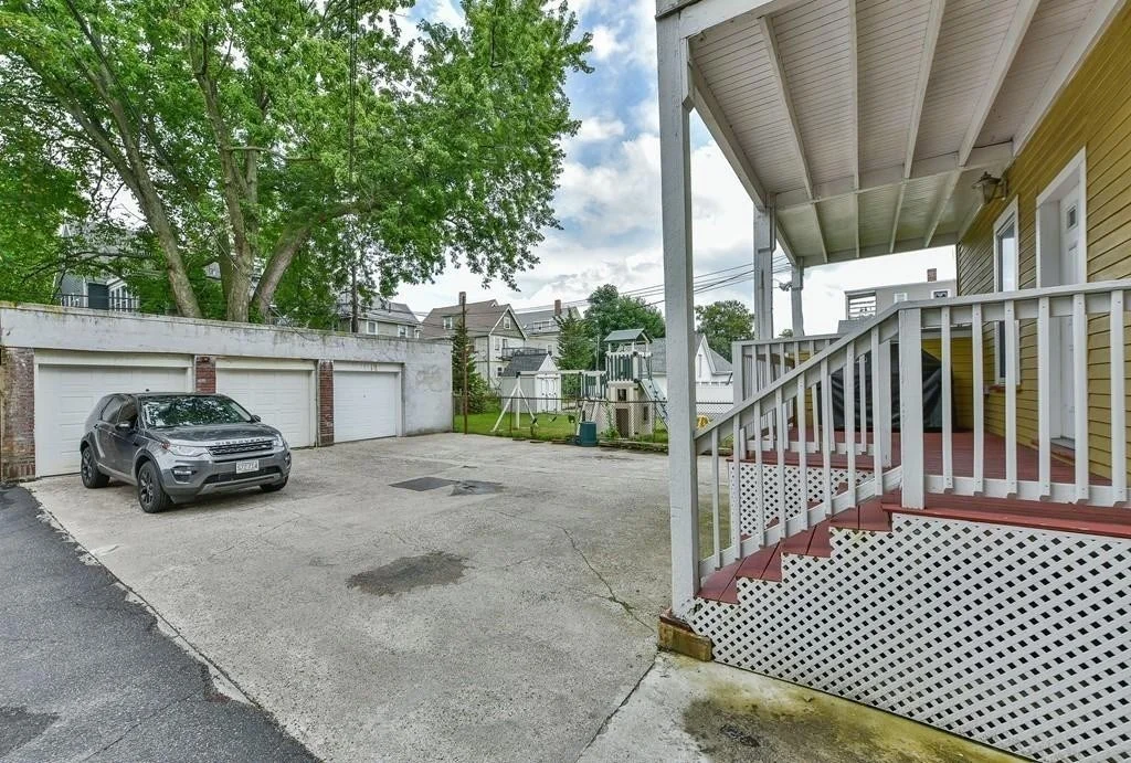 3 bed, 1 bath apartment for rent at 41 Pearl St Unit 3, Dorchester — photo 8 of 9