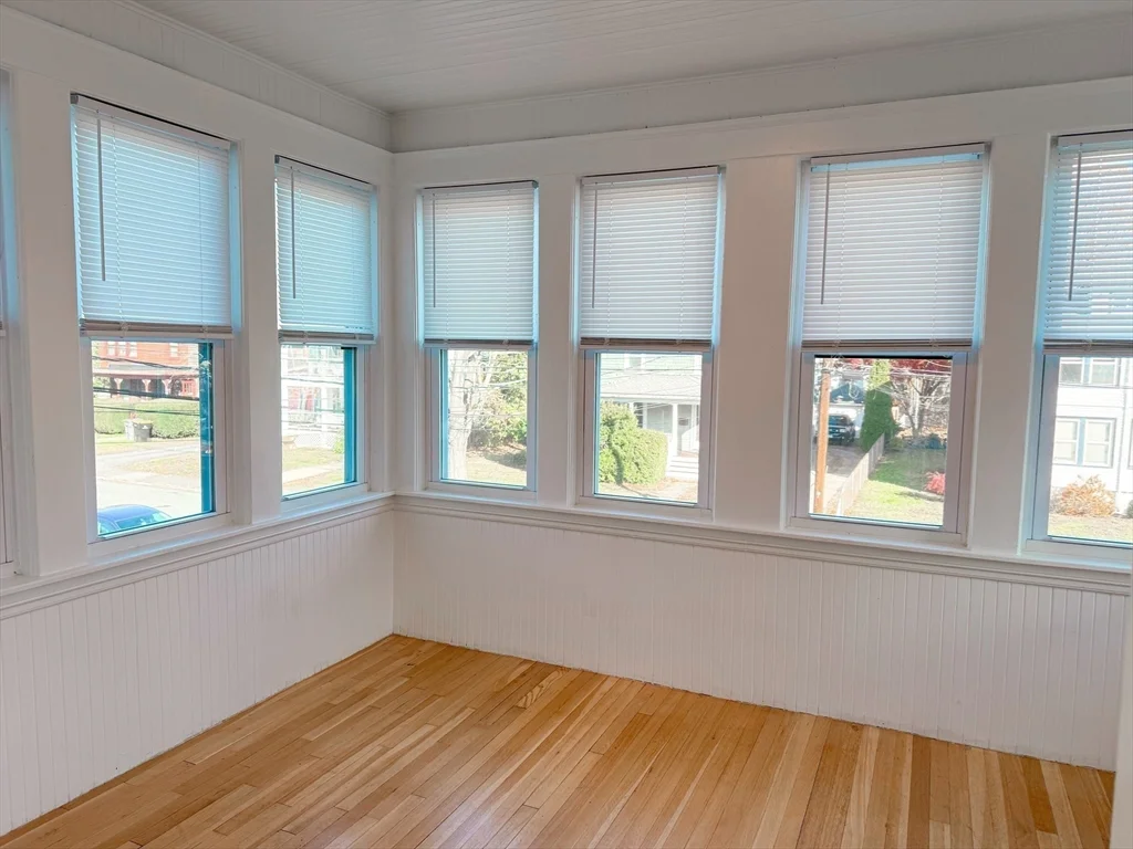 3 bed, 1 bath apartment for rent at 41 Pond St Unit 1, Framingham — photo 7 of 15