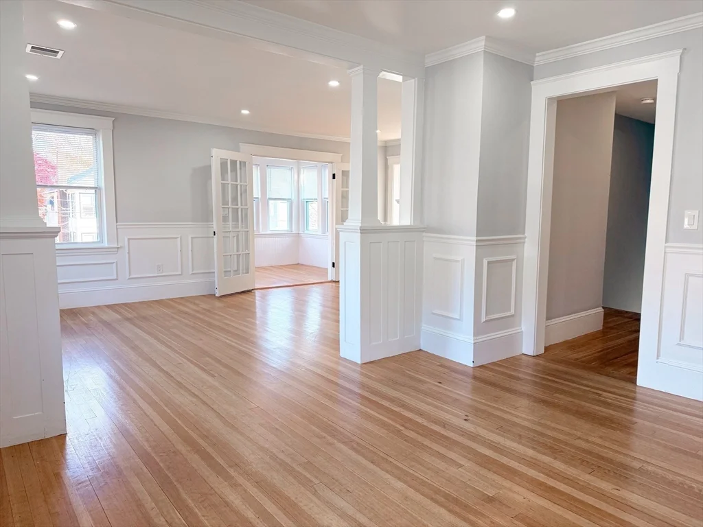 3 bed, 1 bath apartment for rent at 41 Pond St Unit 1, Framingham — photo 5 of 15
