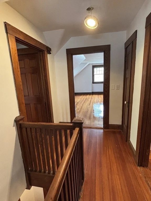 1 bed, 1 bath apartment for rent at 41 Powell St Unit Upper, Brookline — photo 3 of 14