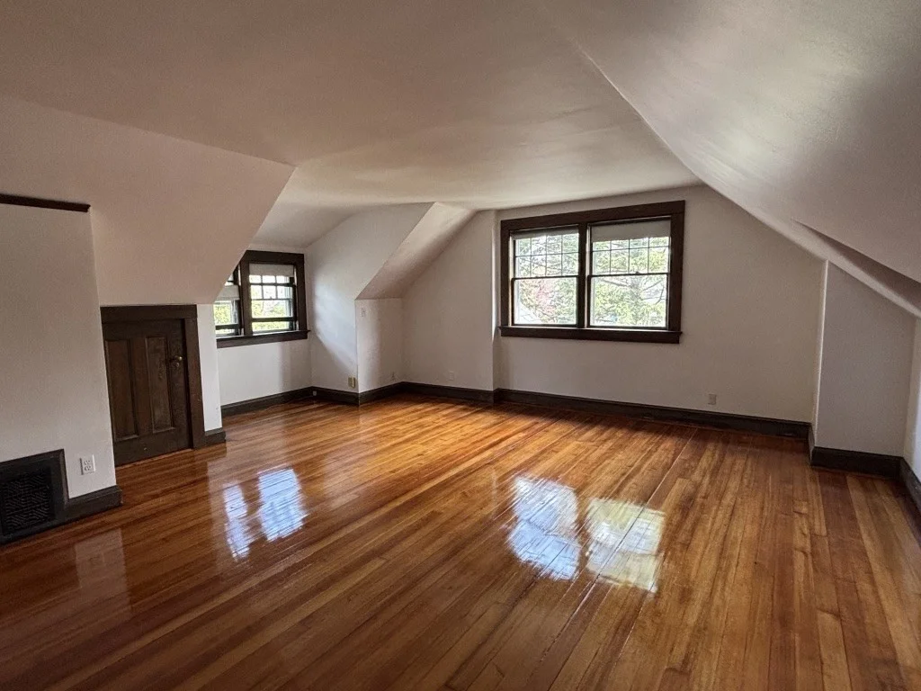 1 bed, 1 bath apartment for rent at 41 Powell St Unit Upper, Brookline — photo 8 of 14