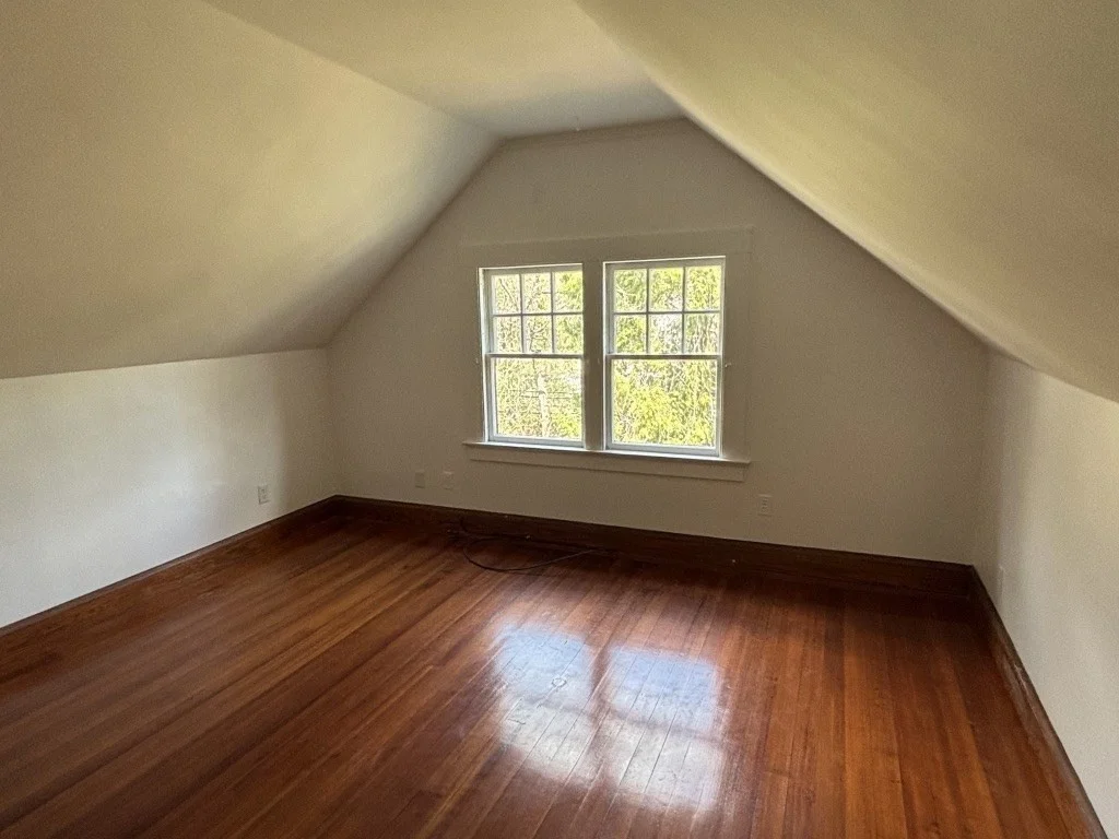 1 bed, 1 bath apartment for rent at 41 Powell St Unit Upper, Brookline — photo 4 of 14