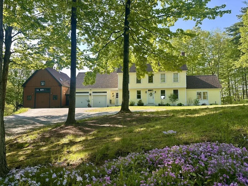 2 bed, 1 bath apartment for rent at 41 Prescott Unit N/A, Pepperell — photo 1 of 14