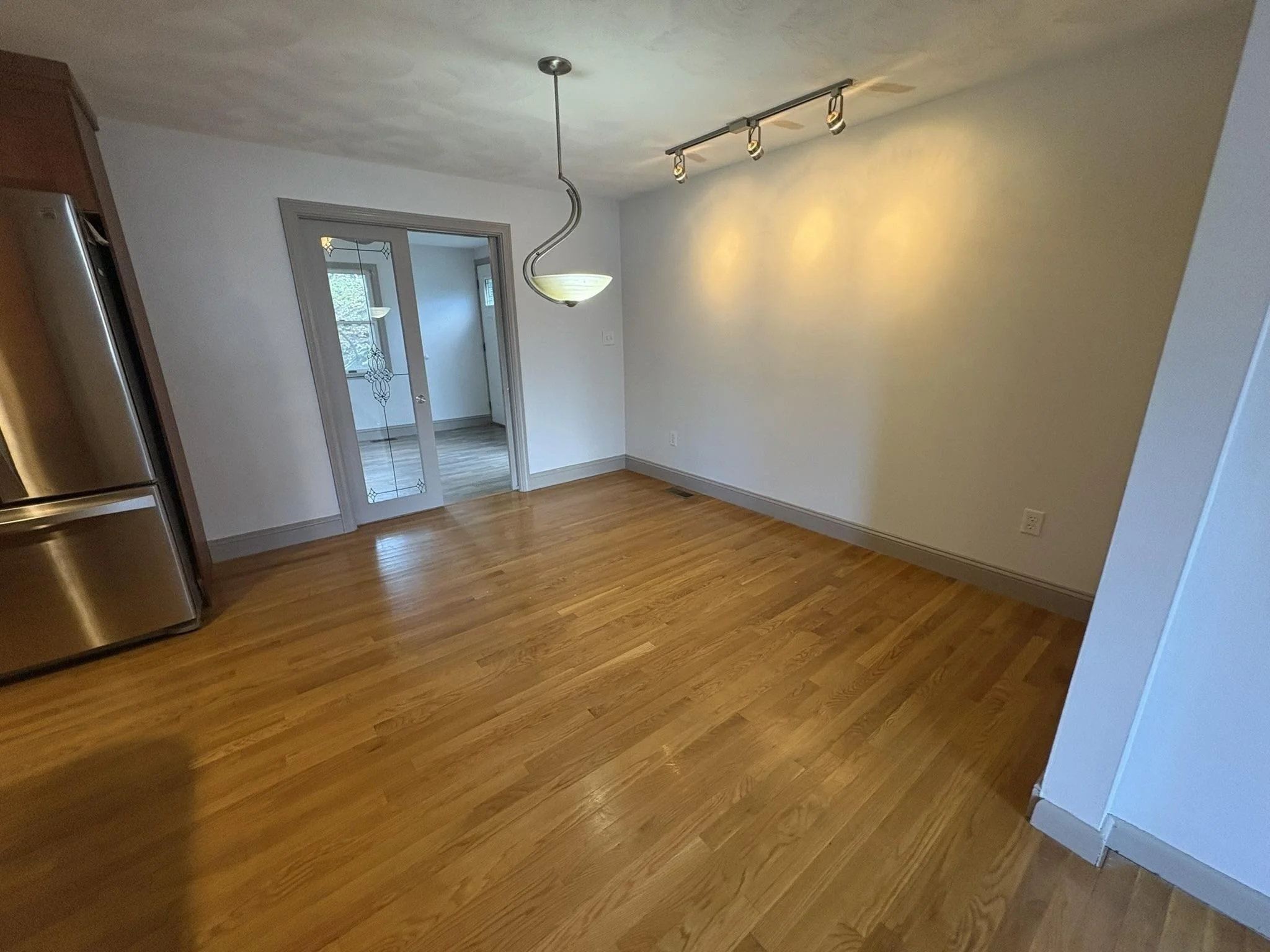 3 bed, 1 bath apartment for rent at 41 Raechel Rd Unit 41, South Randolph — photo 5 of 11
