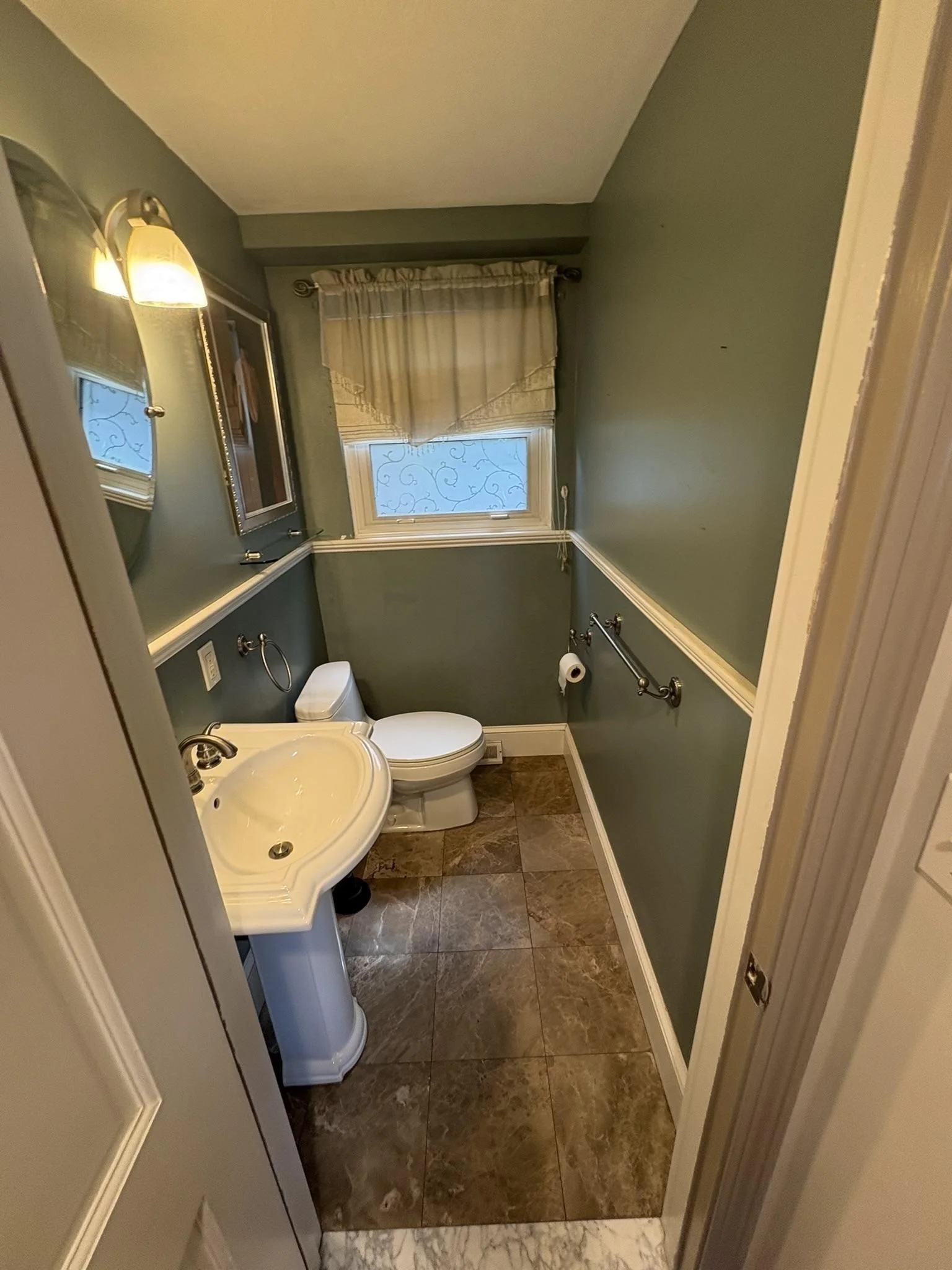 3 bed, 1 bath apartment for rent at 41 Raechel Rd Unit 41, South Randolph — photo 4 of 11
