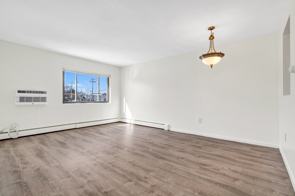 2 bed, 1 bath apartment for rent at 41 Revere St Unit 11, Revere — photo 3 of 10