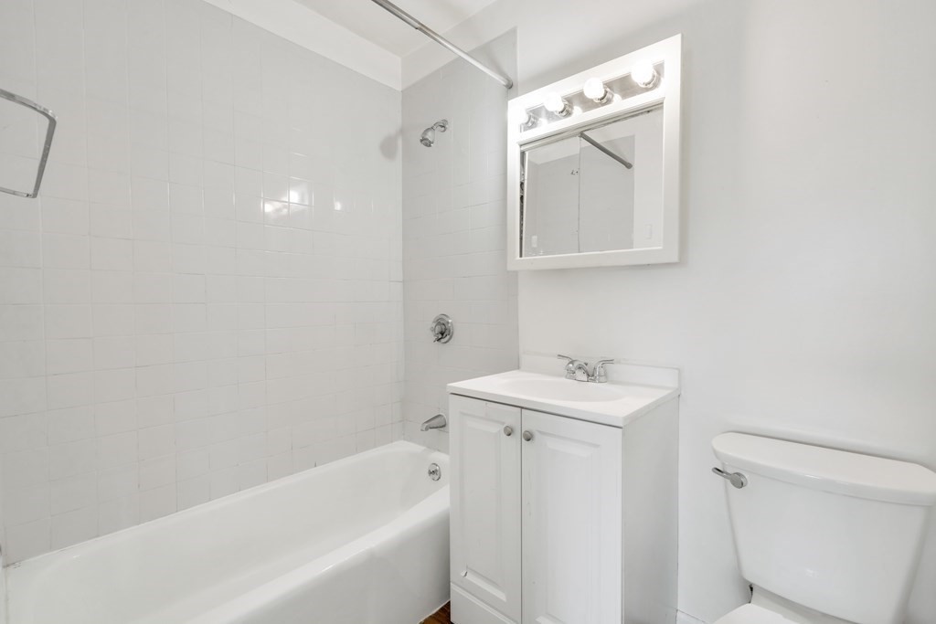 2 bed, 1 bath apartment for rent at 41 Revere St Unit 11, Revere — photo 9 of 10