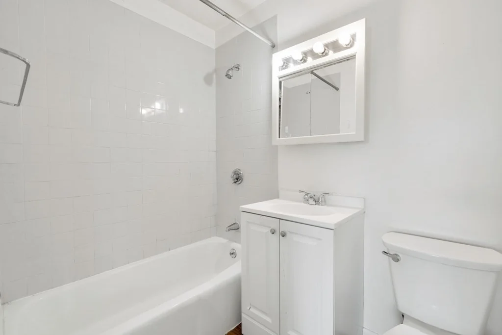 2 bed, 1 bath apartment for rent at 41 Revere St Unit 3, Revere — photo 9 of 10