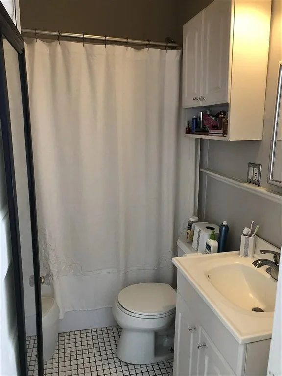 Studio bed, 1 bath apartment for rent at 41 Revere St Unit 7, Beacon Hill — photo 6 of 9