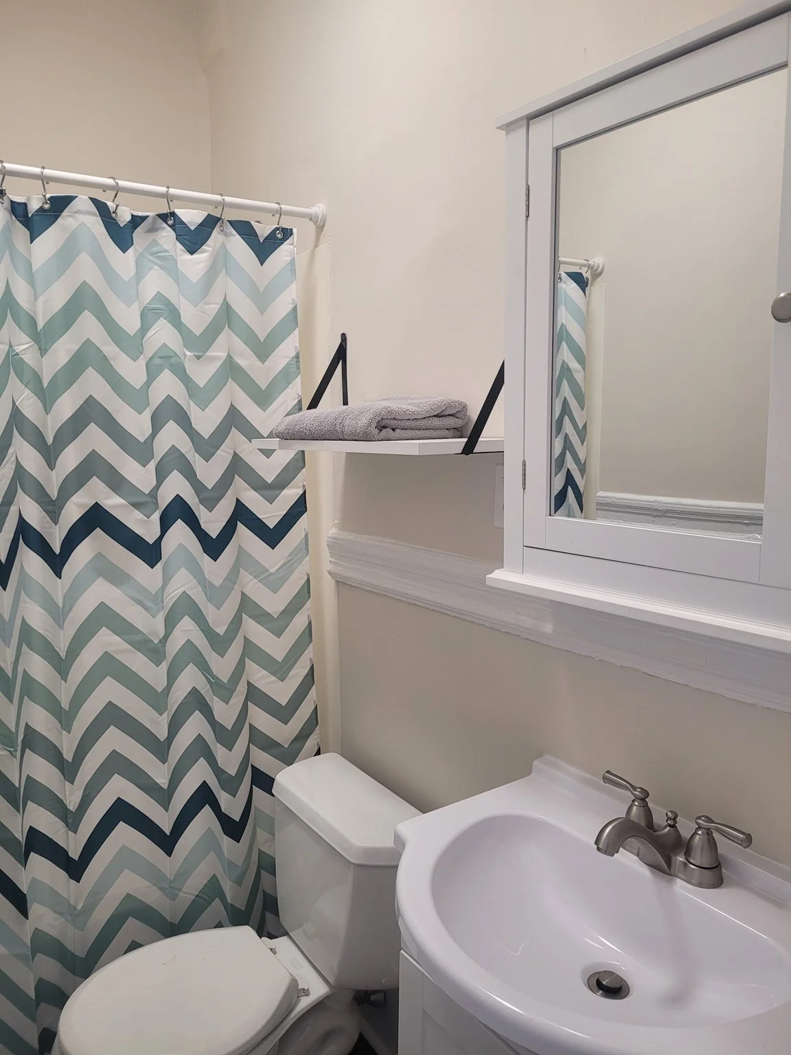 Studio bed, 1 bath apartment for rent at 41 Revere Unit 3, Beacon Hill — photo 13 of 16