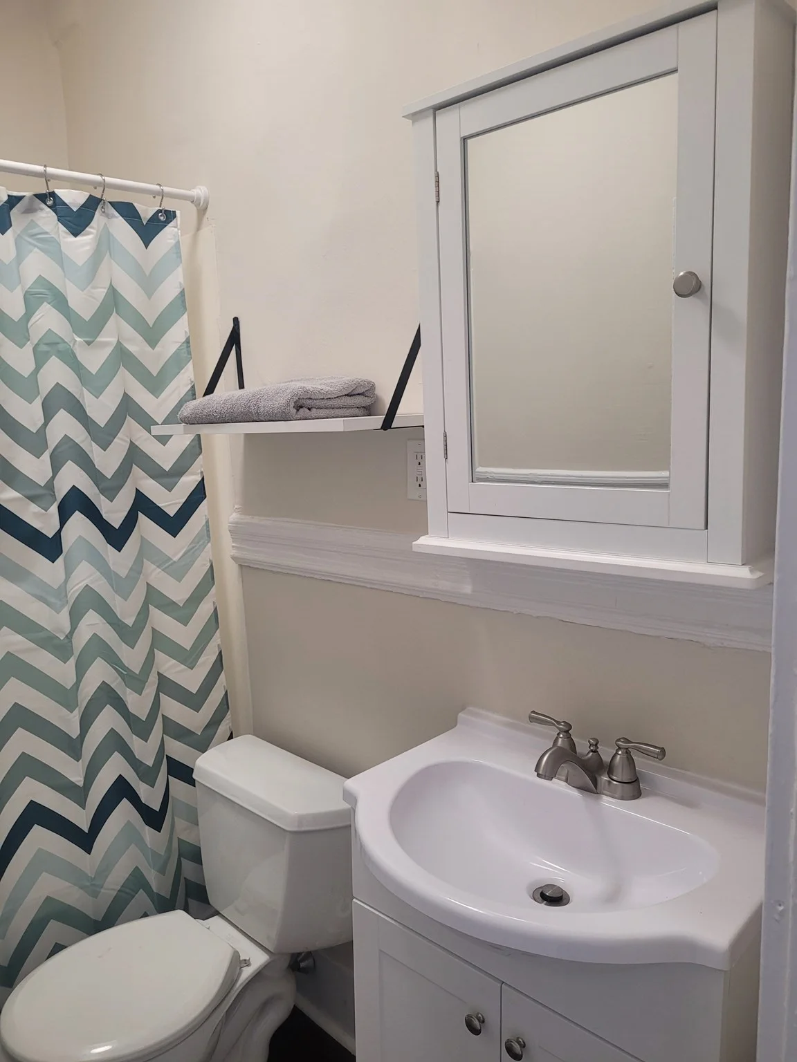 Studio bed, 1 bath apartment for rent at 41 Revere Unit 3, Beacon Hill — photo 14 of 16