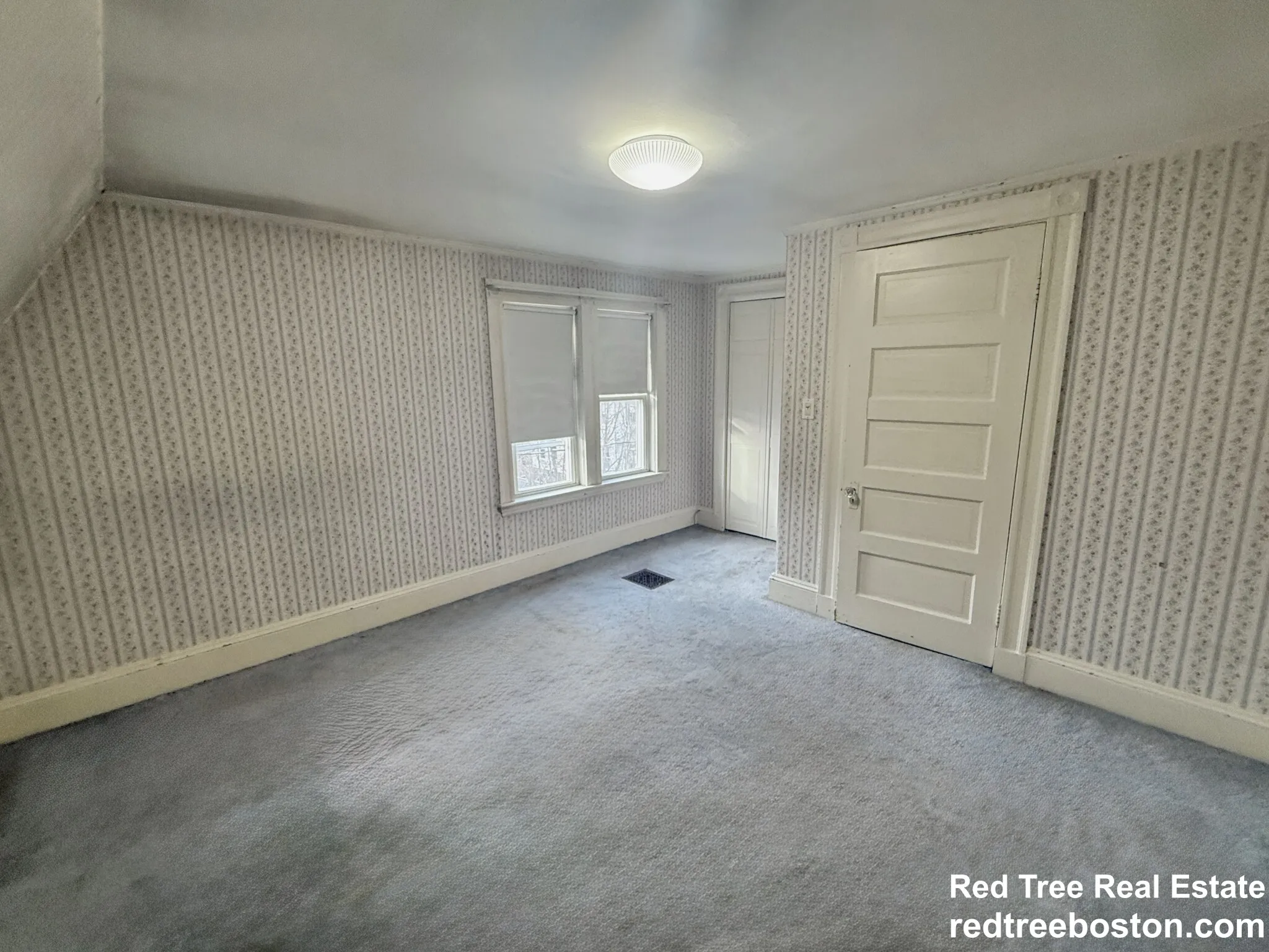 3 bed, 2 bath apartment for rent at 39-41 Rich St Unit 1, Banks Square — photo 13 of 23