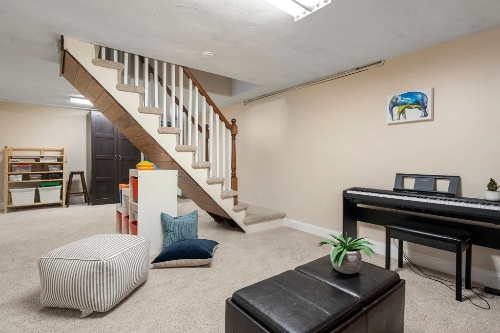 3 bed, 2 bath apartment for rent at 41 Rublee St Unit 1, Arlington Heights — photo 23 of 31