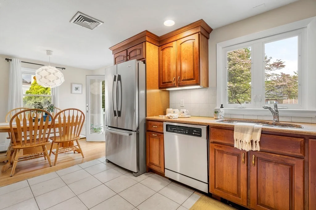 3 bed, 2 bath apartment for rent at 41 Rublee St Unit 1, Arlington Heights — photo 9 of 31