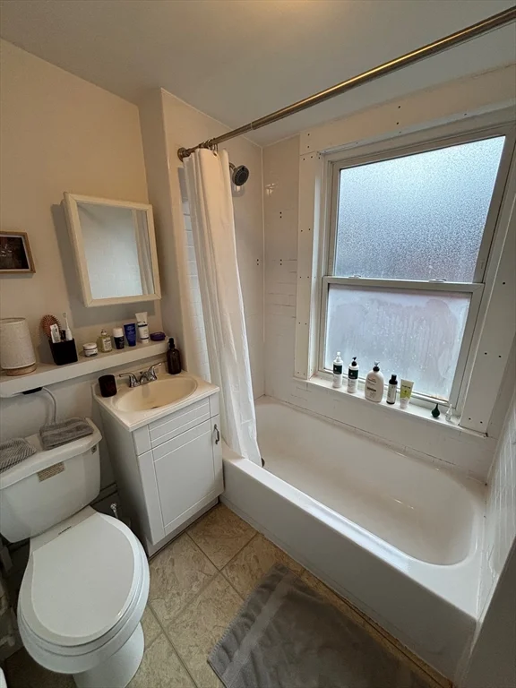 1 bed, 1 bath apartment for rent at 41 S Russell St Unit 4, Beacon Hill — photo 12 of 13