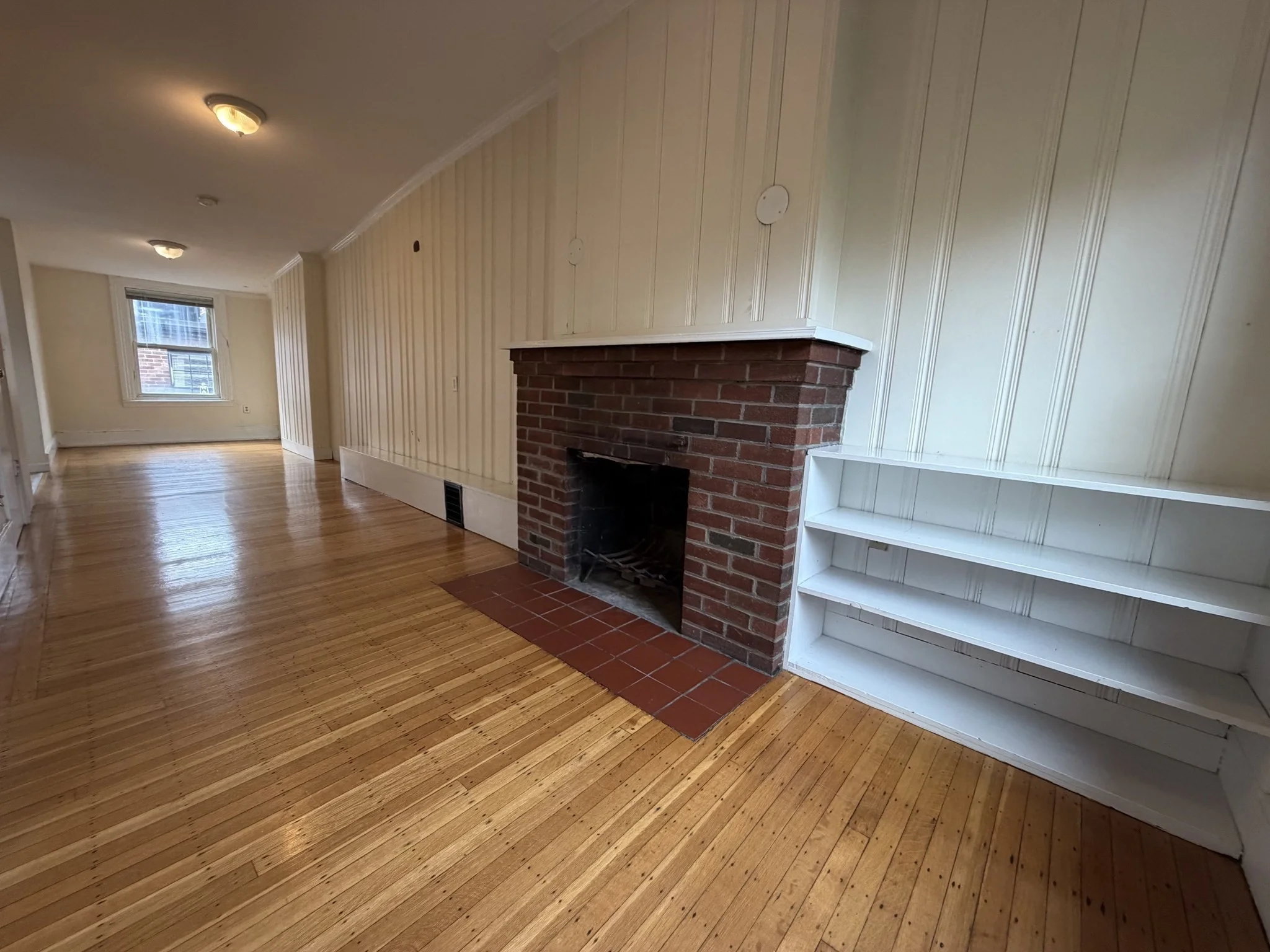 1 bed, 1 bath apartment for rent at 41 S Russell St Unit 4, Beacon Hill — photo 3 of 11