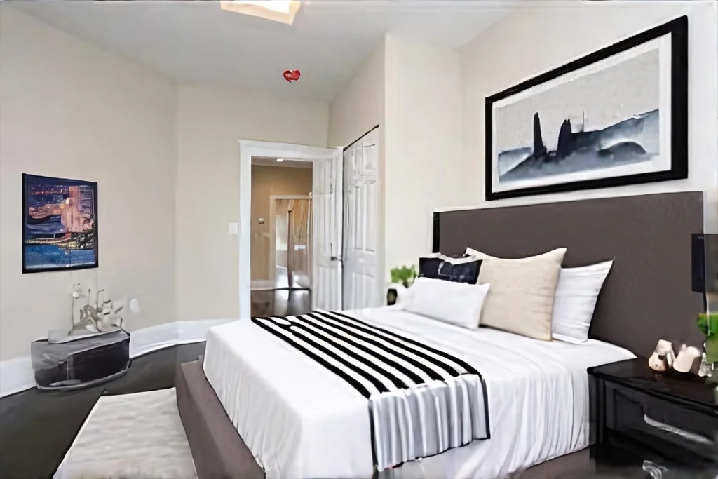 4 bed, 1 bath apartment for rent at 41 Saint Edward Rd Unit 3, East Boston — photo 8 of 12