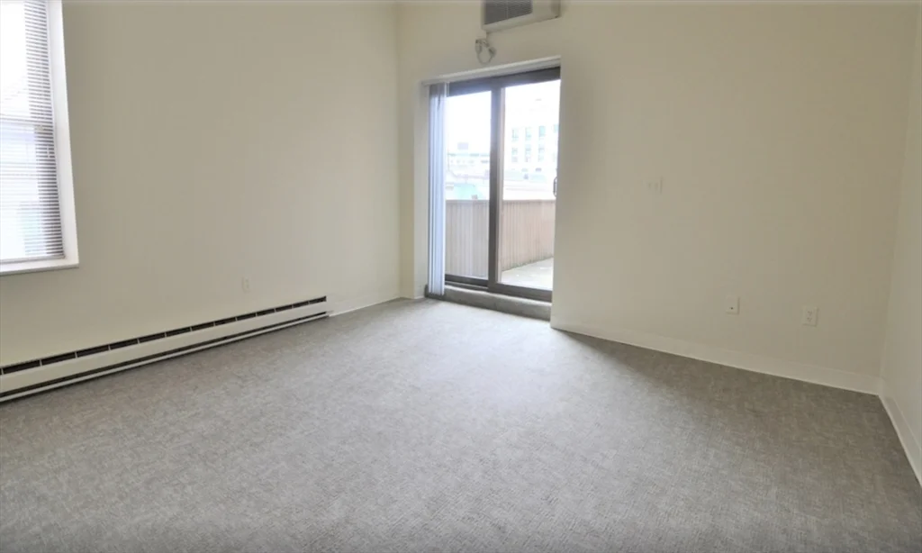 1 bed, 1 bath apartment for rent at 41 Saint Germain St Unit 1, Back Bay — photo 2 of 11