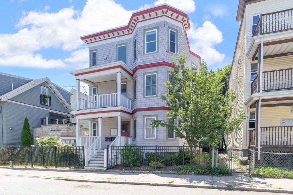 2 bed, 2 bath apartment for rent at 41 Sudan St Unit 3, Dorchester — photo 31 of 32
