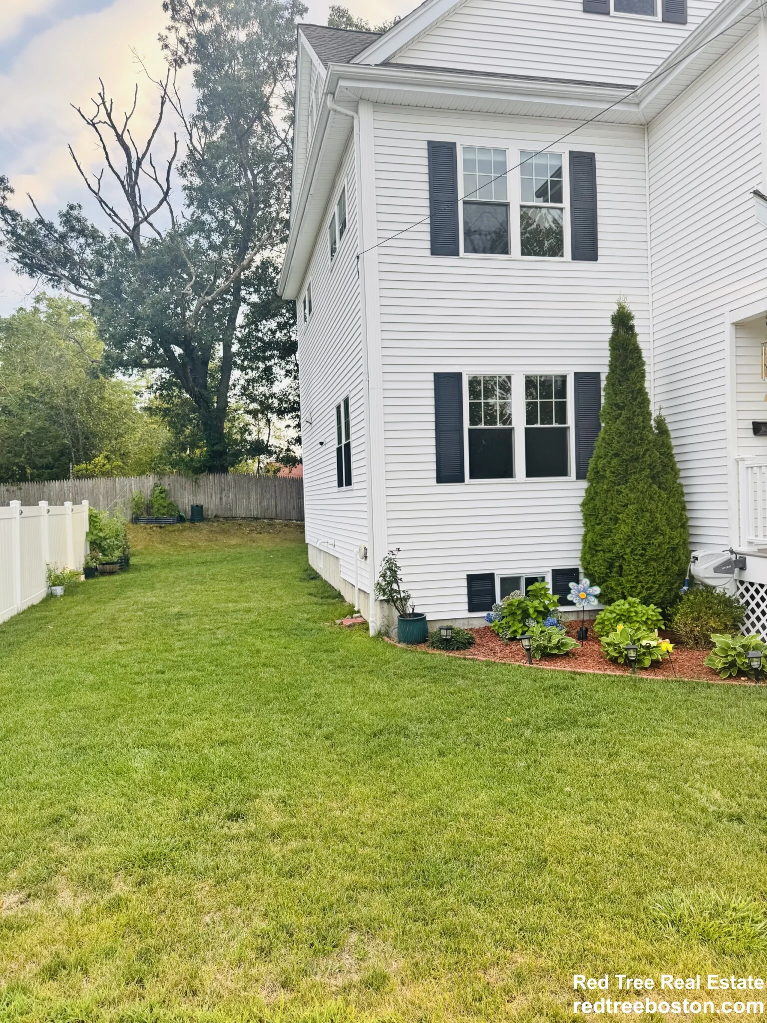 4 bed, 2.5 bath apartment for rent at 41 Sunset Ave Unit 41, Norwood — photo 19 of 68