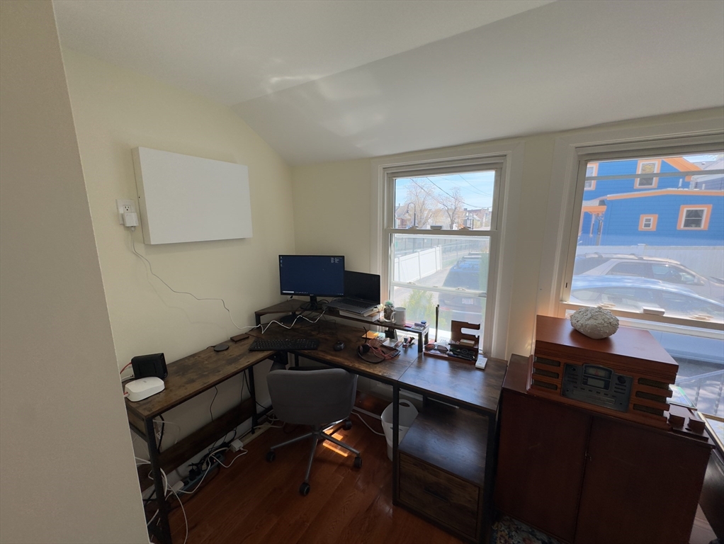 3 bed, 1.5 bath apartment for rent at 41 Sycamore St Unit 1, Spring Hill — photo 10 of 21