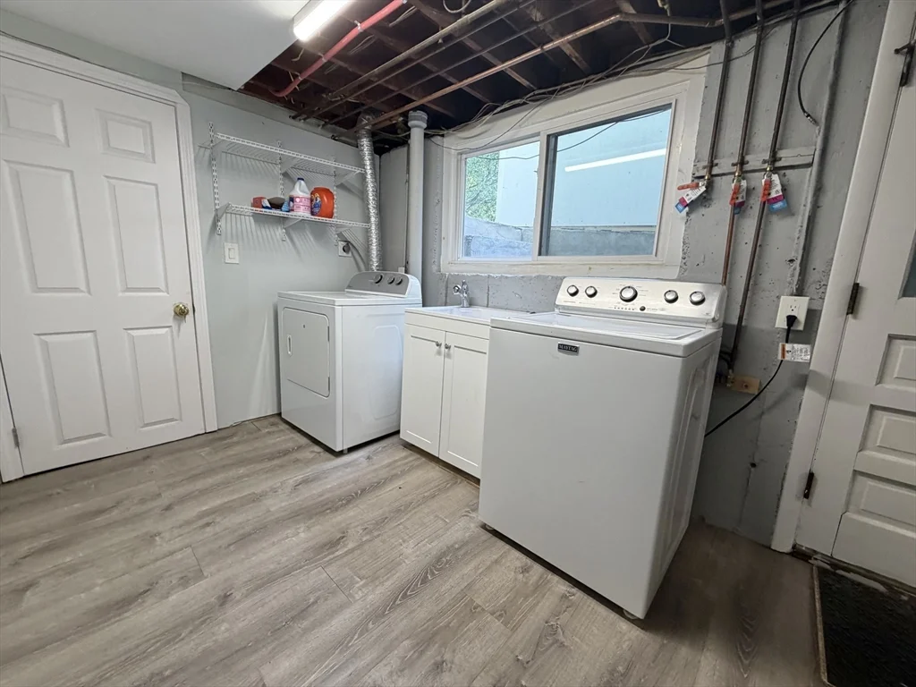2 bed, 1 bath apartment for rent at 41 Townly Rd Unit 1, Watertown — photo 21 of 24